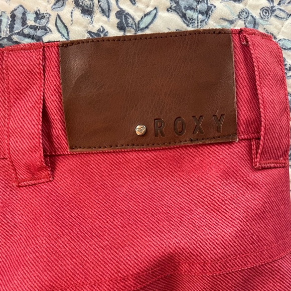 Roxy women’s snowboard pants, medium - Picture 11 of 14